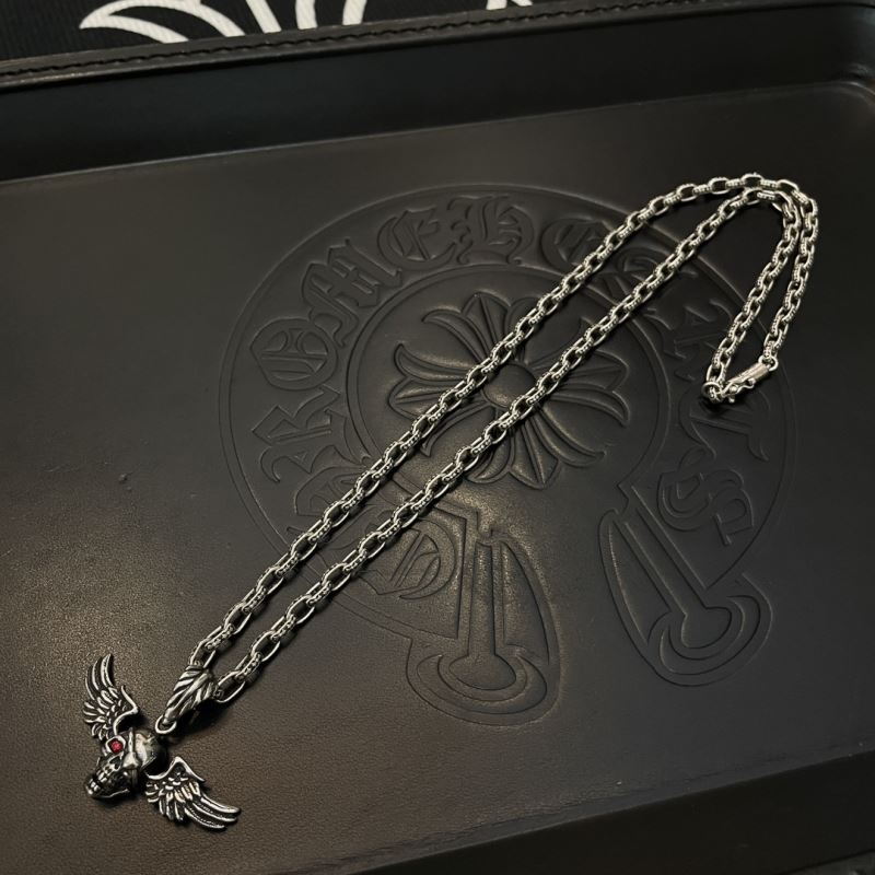 Ch*0me He**ts necklaces